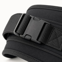 Close-up of the quick-release buckle